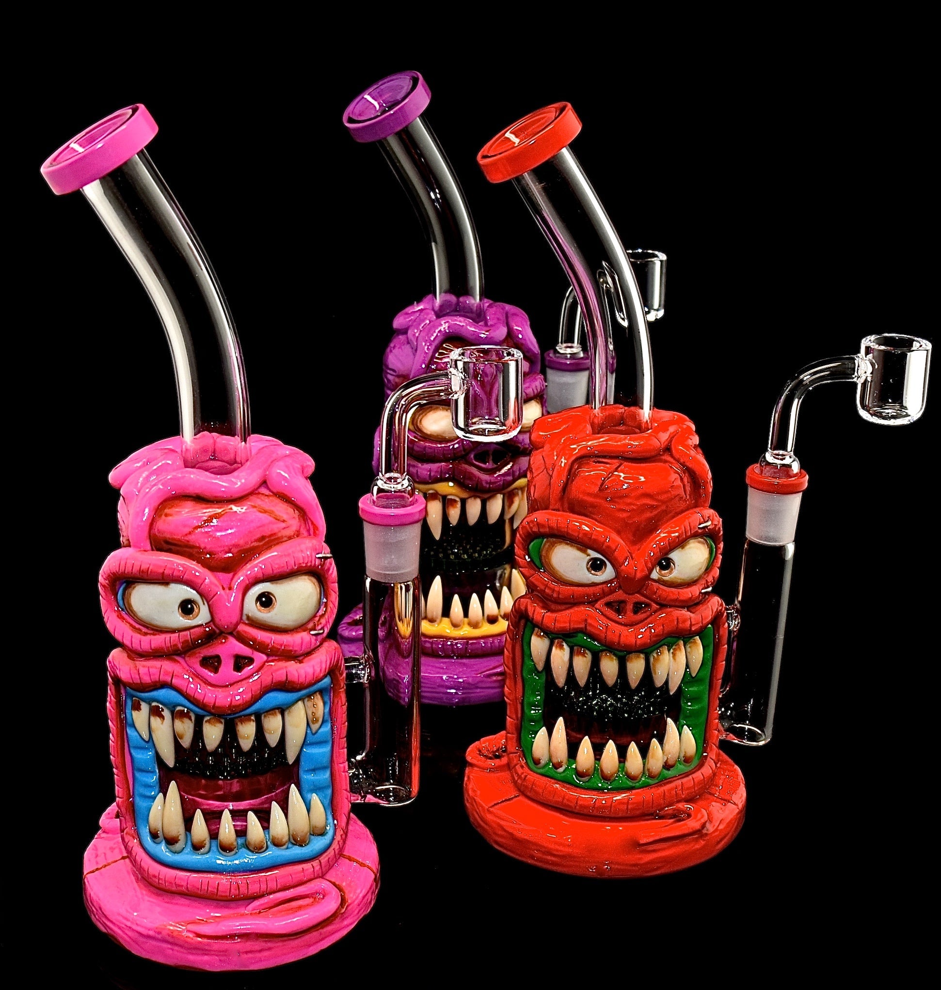 GLASS WATER PIPE 14F WITH 4MM QUARTZ BANGER- 671 GLASS WATER PIPE 14F WITH 4MM QUARTZ BANGER- 671