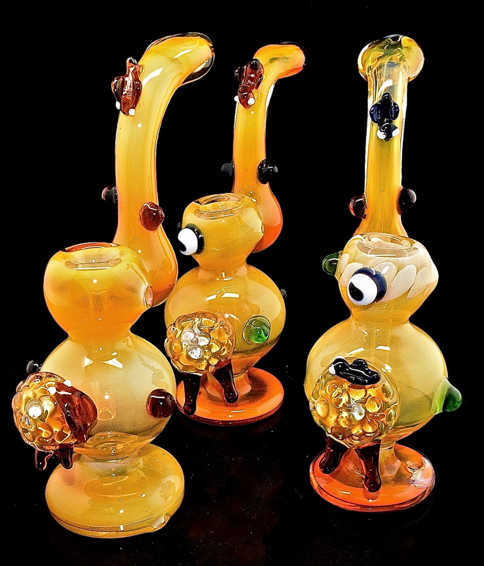 Fancy  smoking bubbler with beautiful Decoration -1727